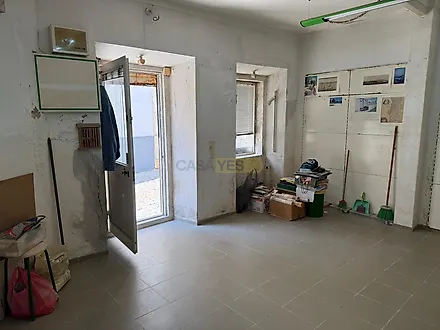 image-H7HgK661VCQ-0