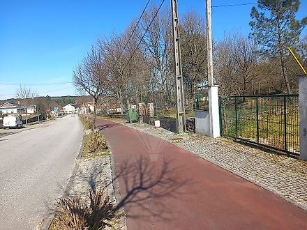 image-EEa7aY1ZloD-0