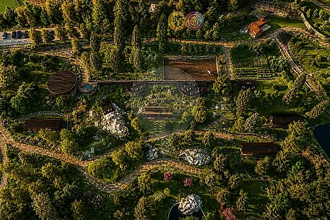 image-Ib2EFL9MAJc-0