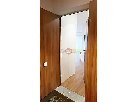 image-Ikj6CEa2M98-0