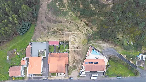 Land for sale in Paredes, Portugal — €59,000