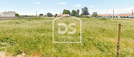 Land for sale in Salvaterra de Magos, Portugal — €77,500
