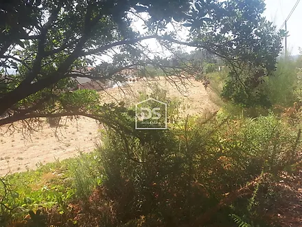 Land for sale in Penafiel, Portugal — €137,500