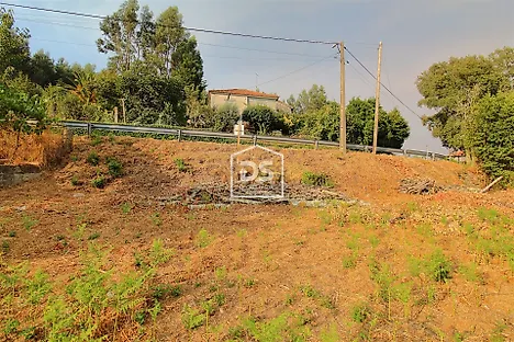 Land for sale in Penafiel, Portugal — €110,000