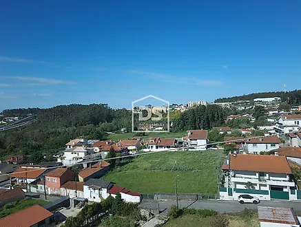 Land for sale in Santa Maria da Feira, Portugal — €220,000