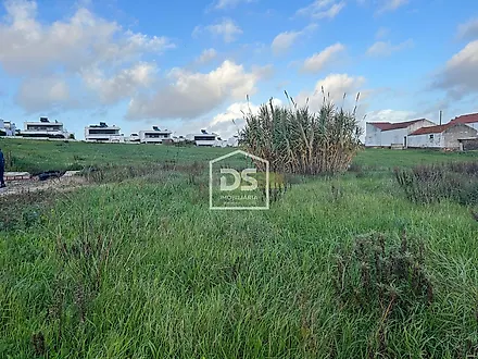 Land for sale in Nazaré, Portugal — €65,000