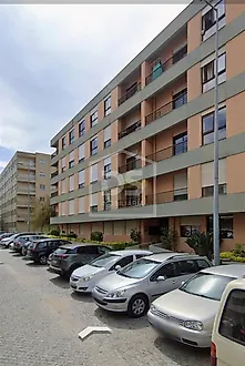 image-4KzNWlEjIzd-0