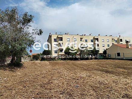 Land for sale in Ferreira do Zêzere, Portugal — €175,000