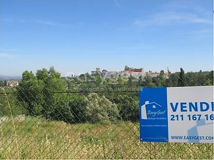 Land for sale in Tomar, Portugal — €60,000