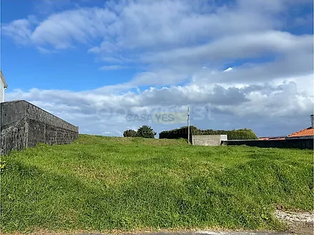 Land for sale in Horta, Portugal — €80,000