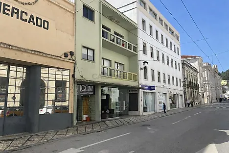 image-5dZDrzXMDXV-0