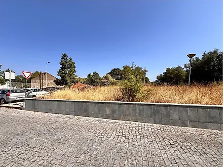 Land for sale in Torres Novas, Portugal — €250,000