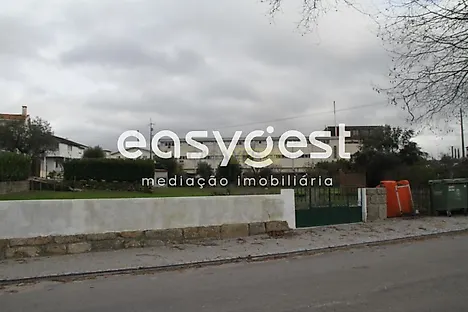 Terreno em Oliveira do Hospital