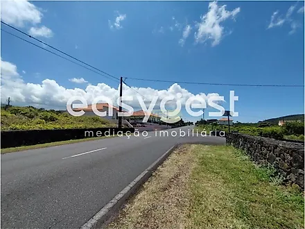 Land for sale in Vila Nova de Gaia, Portugal — €100,000