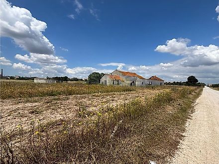 Land for sale in Palmela, Portugal — €2,700,000