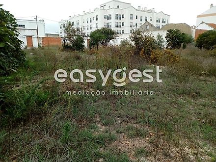 Land for sale in Montijo, Portugal — €280,000