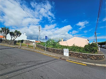 Land for sale in Lagoa (Açores), Portugal — €240,000
