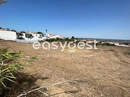 Land for sale in Caldas da Rainha, Portugal — €365,000