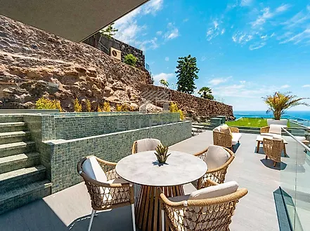 image-8r528dYkQia-0