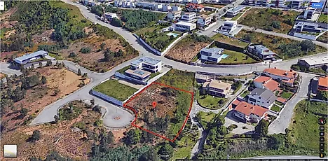 Land for sale in Oliveira de Azeméis, Portugal — €130,000