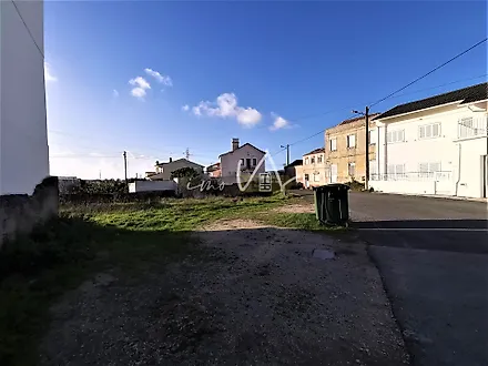 Land for sale in Figueira da Foz, Portugal — €100,000