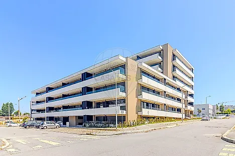 image-LqkfqjoNafb-0