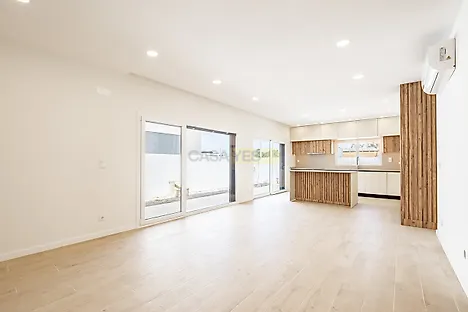image-K0e7wzSTZ4Y-0