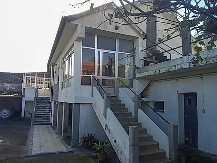 image-BhHRjjAkYQw-0
