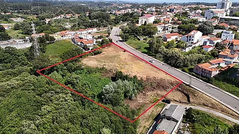 Land for sale in Espinho, Portugal — €800,000