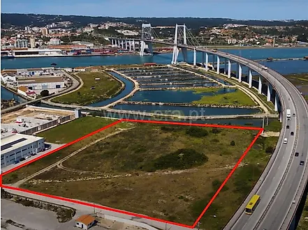 Land for sale in Figueira da Foz, Portugal — €390,000