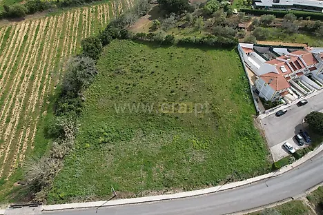 Land for sale in Óbidos, Portugal — €135,000
