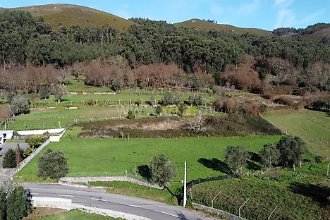 Land for sale in Póvoa de Lanhoso, Portugal — €69,000