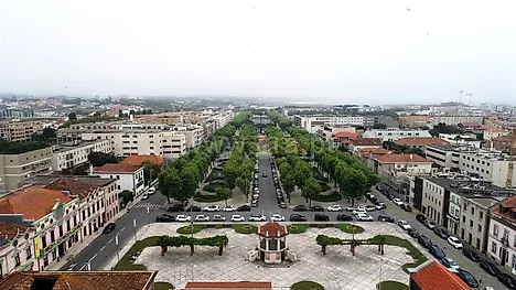 image-CfCxXcrKJtG-0