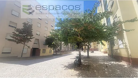 listing-BV3Oq729U9u