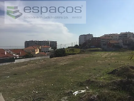 Land for sale in Loures, Portugal — €420,375