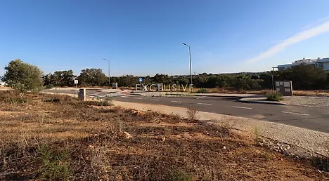 Land for sale in Albufeira, Portugal — €270,000