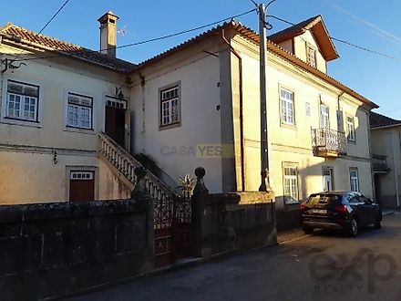 image-AElYVFBDUyW-0