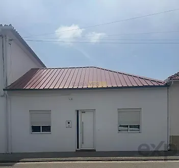 image-F2ETQeLzWcR-0