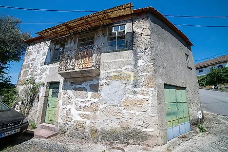 image-906qQfKHvdG-0