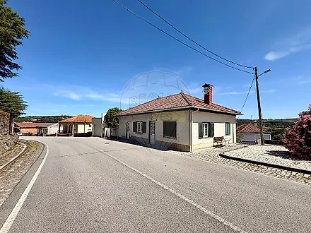 image-B20aLbxo7N8-0