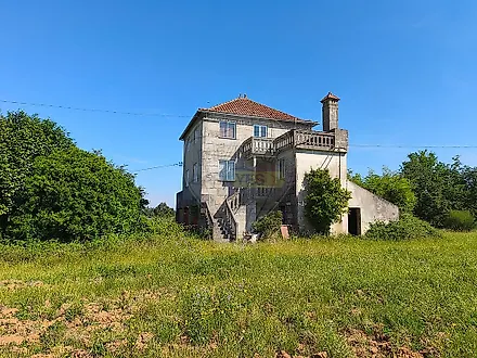 image-FVq2ZlSAmrF-0