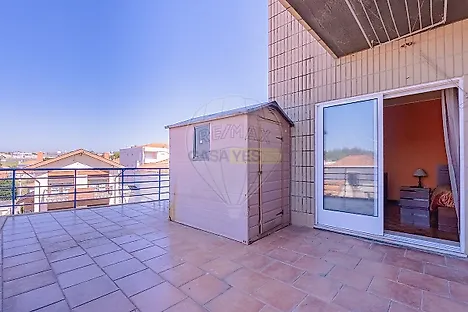 image-1HDM1gIzXAd-0