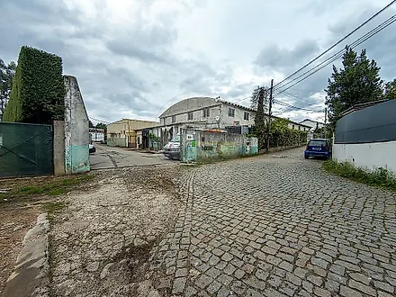 image-JWr13DIJdWB-0
