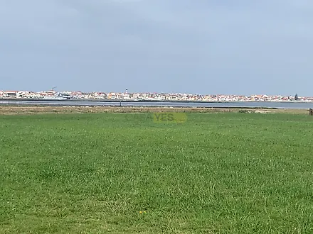 image-BMqqTGeUAlD-0