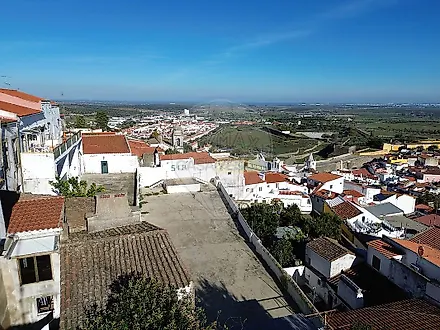 image-5JyhigaGu9M-0