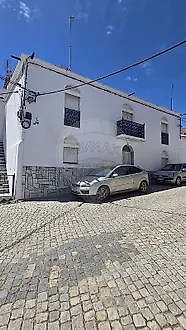 image-JbpyeMF8zlu-0