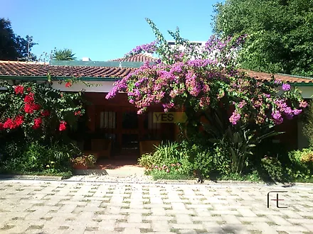 image-4SkrDYEcDzR-0