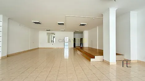 image-6xajBVsVe6T-0