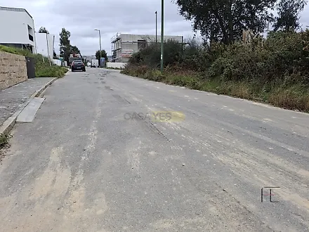 Land for sale in Vila Nova de Gaia, Portugal — €135,000