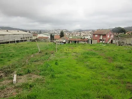 Land for sale in Valongo, Portugal — €270,400